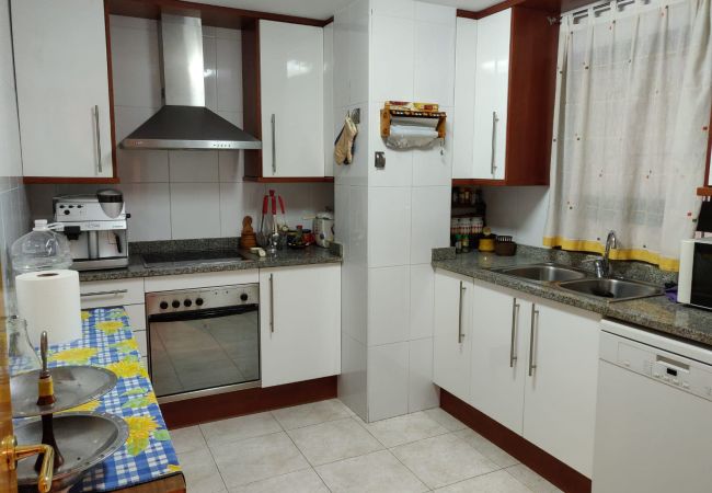 Apartment-Wohnung in Escala - P10616