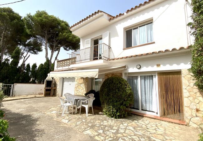 House in L'Escala - CASA RIELLS