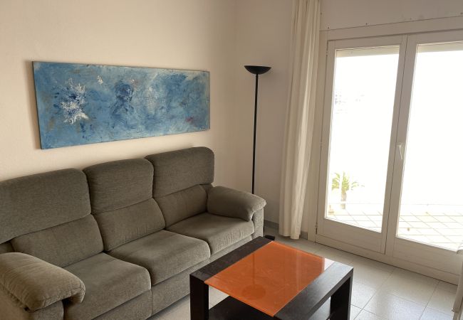 Apartment in L'Escala - RIELLS PARK 4