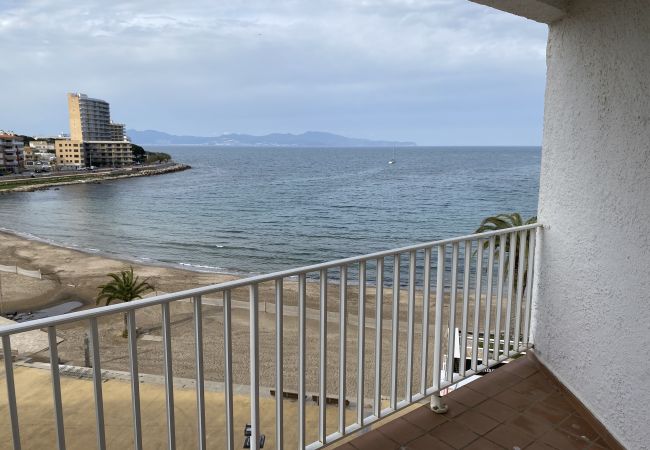 Apartment in L'Escala - RIELLS PARK 4
