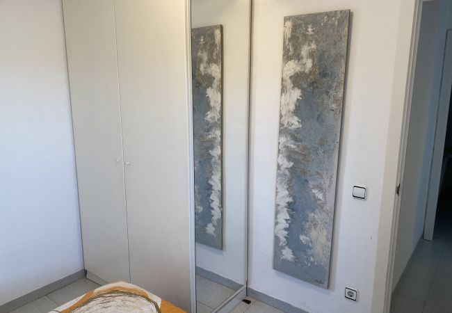 Apartment in L'Escala - RIELLS PARK 4