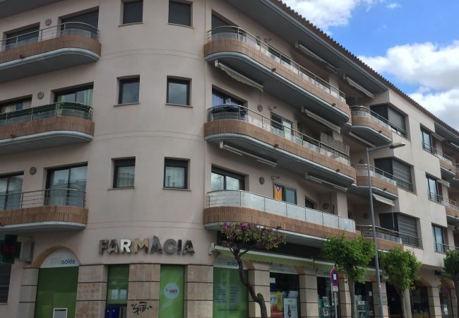 Flat in Escala - P10616