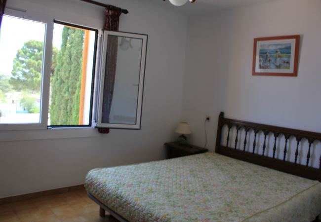 Apartamento en L'Escala - RIELLS BLAU