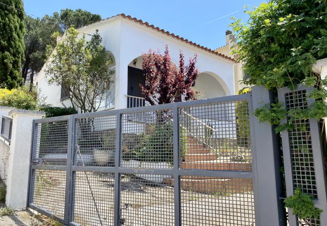 Casa en L'Escala - MISOL