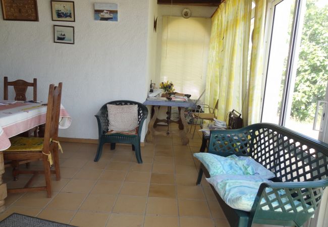 Casa en Escala - C10390