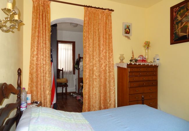 Casa en Escala - C10390