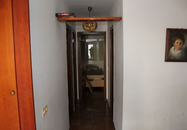 Apartament en Escala - P10622