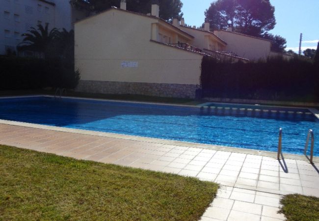 Apartament en Escala - P10622