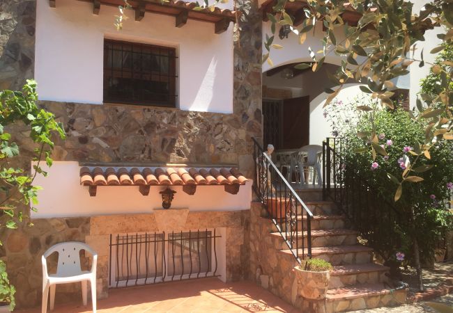 Casa en Escala - C10616